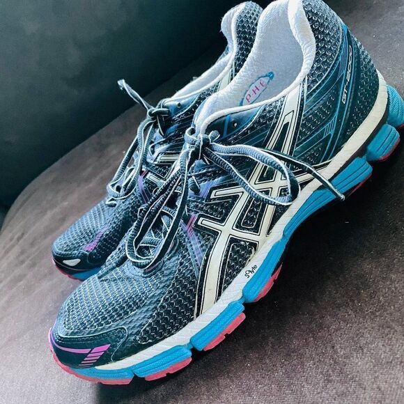 Excellent ASICS GT-2000 Black Blue Ruby Pink Womens 9, 40.5 - Picture 3 of 16